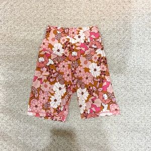 Offline high waisted crossover 7in biker shorts